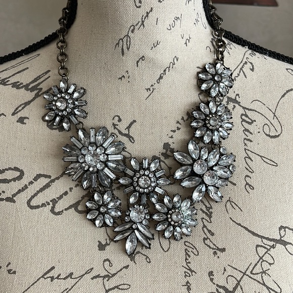 Baublebar dramatic lavallière rhinestone necklace 22” with extension gorgeous - Picture 6 of 16